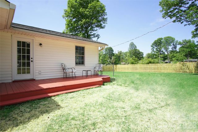 4429 Dawnwood Drive, Gastonia, NC 28056