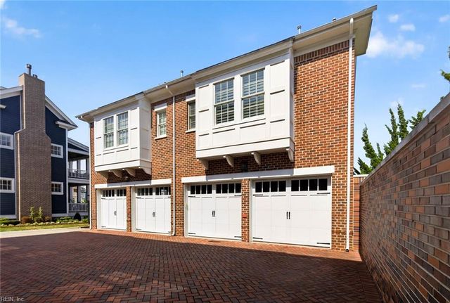 4016 Harlow ST, Virginia Beach, VA 23451