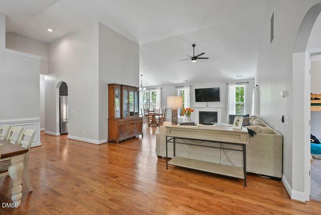 77 Sherwood Lane, Sanford, NC 27332