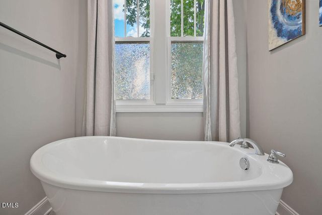 77 Sherwood Lane, Sanford, NC 27332