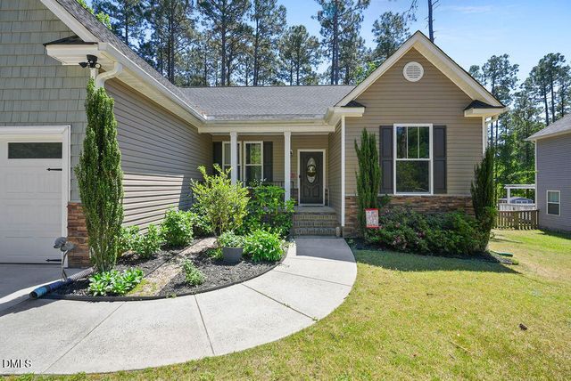 77 Sherwood Lane, Sanford, NC 27332