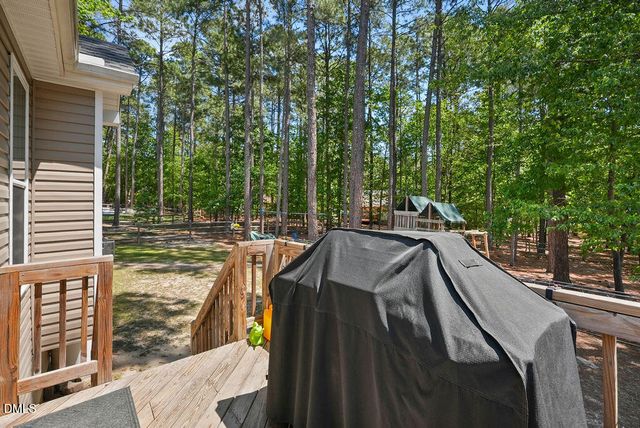 77 Sherwood Lane, Sanford, NC 27332