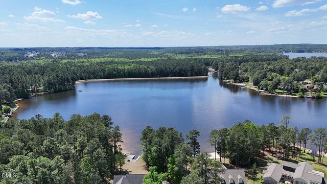 77 Sherwood Lane, Sanford, NC 27332