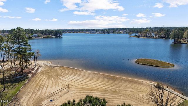 77 Sherwood Lane, Sanford, NC 27332