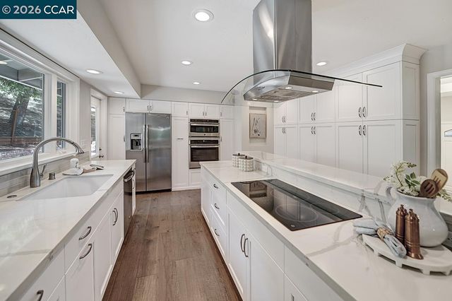 3018 Bradbury Dr, Lafayette, CA 94549