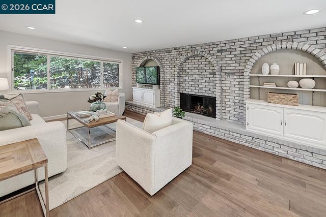 3018 Bradbury Dr, Lafayette, CA 94549
