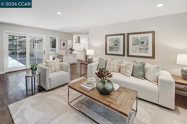 3018 Bradbury Dr, Lafayette, CA 94549