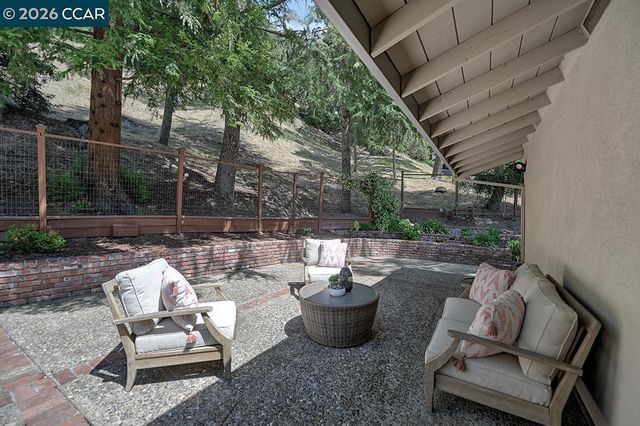 3018 Bradbury Dr, Lafayette, CA 94549