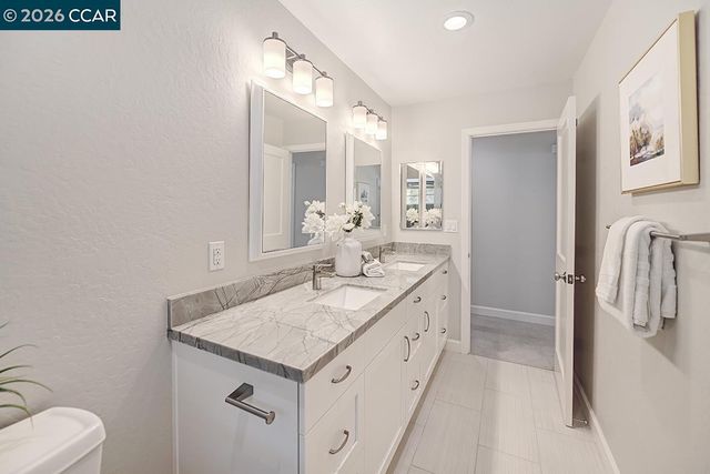 3018 Bradbury Dr, Lafayette, CA 94549