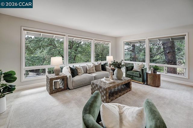 3018 Bradbury Dr, Lafayette, CA 94549