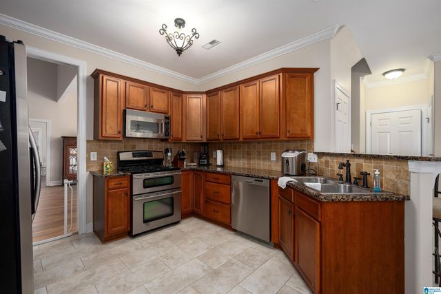 8701 HIGHLANDS DRIVE, Trussville, AL 35173