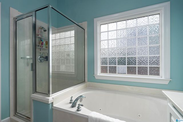 8701 HIGHLANDS DRIVE, Trussville, AL 35173