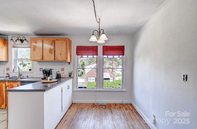 114 Walnut Street, Marion, NC 28752