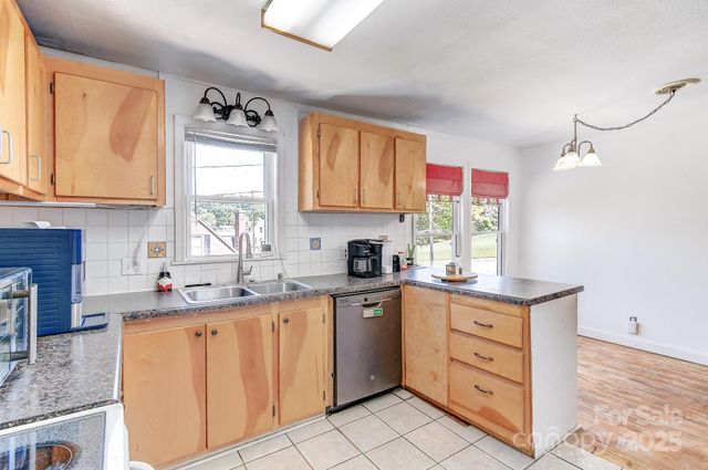 114 Walnut Street, Marion, NC 28752