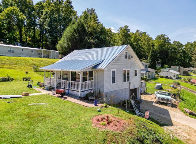 114 Walnut Street, Marion, NC 28752