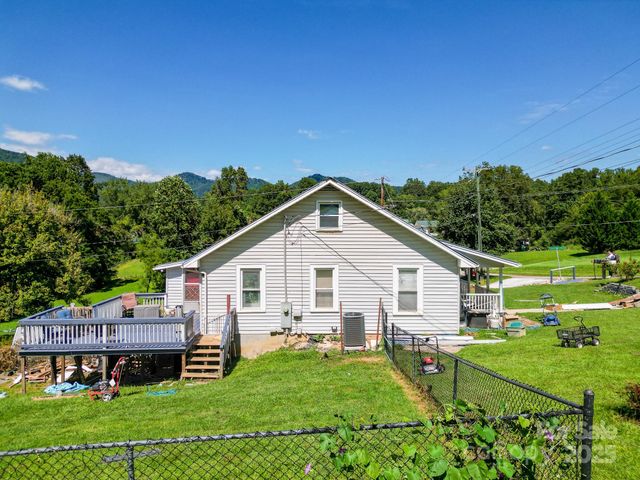 114 Walnut Street, Marion, NC 28752
