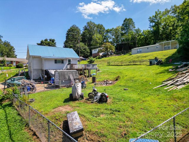 114 Walnut Street, Marion, NC 28752