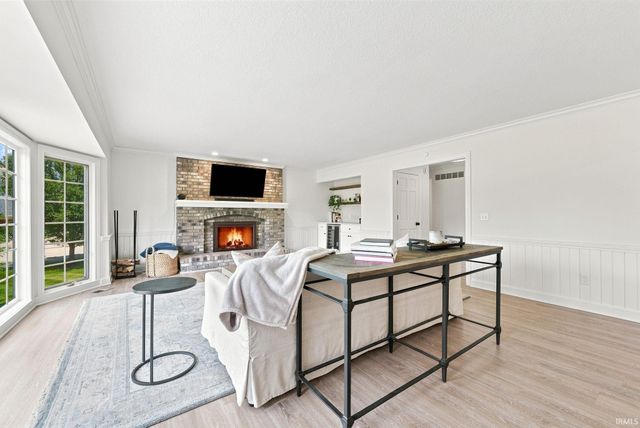 2312 Sycamore Hills Drive, Fort Wayne, IN 46814