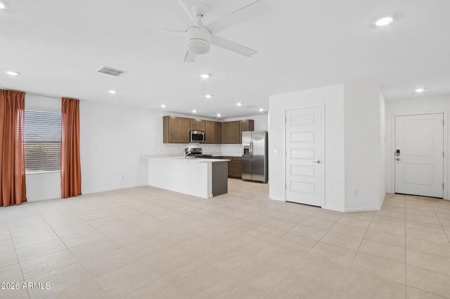 32534 N Birchwood Drive, San Tan Valley, AZ 85143
