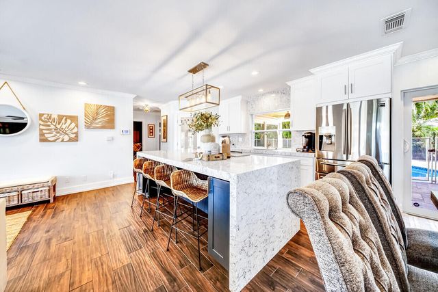 864 Appleby Street, Boca Raton, FL 33487