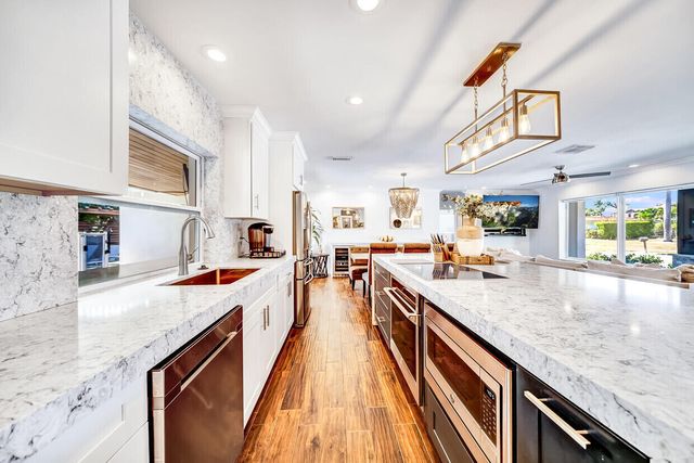 864 Appleby Street, Boca Raton, FL 33487