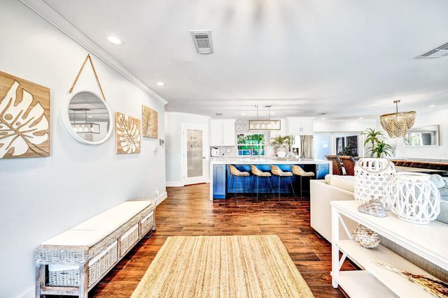 864 Appleby Street, Boca Raton, FL 33487