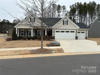 8807 Chapel Grove Crossing Drive, Huntersville, NC 28078