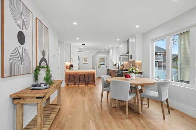 17-19 Drew Road 1, Belmont, MA 02478