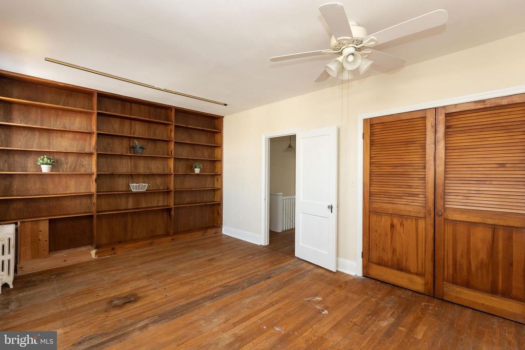 Image 22 of property listing at 3633 ELKADER RD, Baltimore, MD 21218