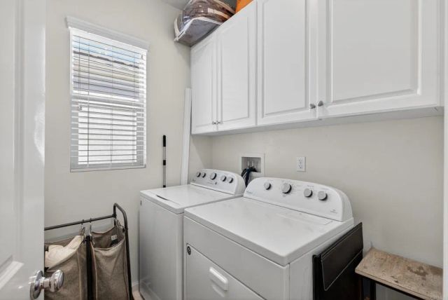 31554 Alicante Loop, Winchester, CA 92596