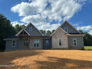 8019 Strawberry Plains Pike, Knoxville, TN 37924