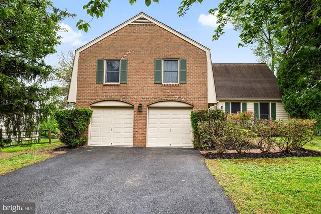 10 DELLCASTLE CT, Gaithersburg, MD 20886