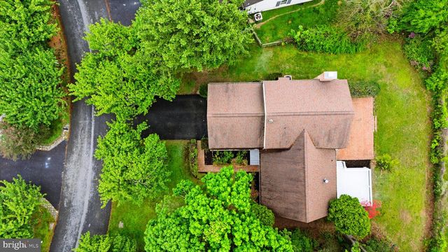 10 DELLCASTLE CT, Gaithersburg, MD 20886