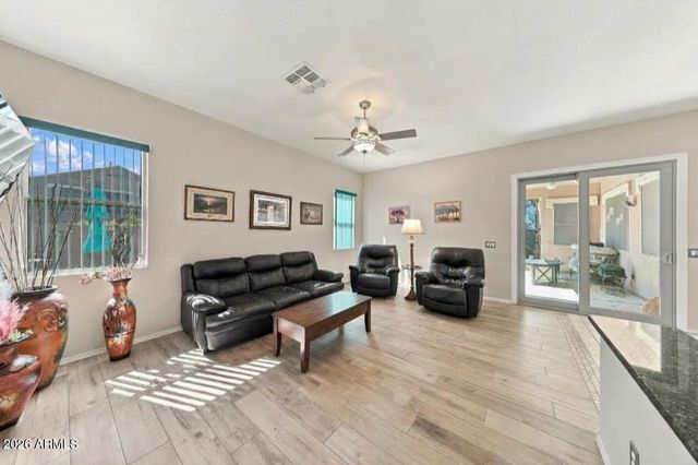 10459 E IDAHO Circle E, Mesa, AZ 85209