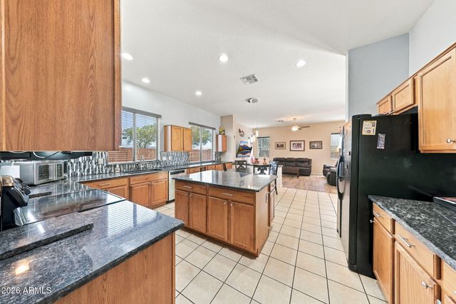 10459 E IDAHO Circle E, Mesa, AZ 85209