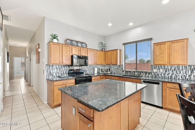 10459 E IDAHO Circle E, Mesa, AZ 85209