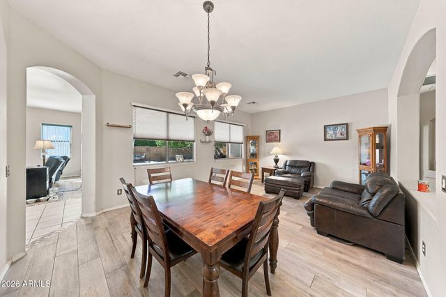 10459 E IDAHO Circle E, Mesa, AZ 85209