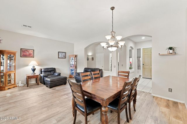 10459 E IDAHO Circle E, Mesa, AZ 85209