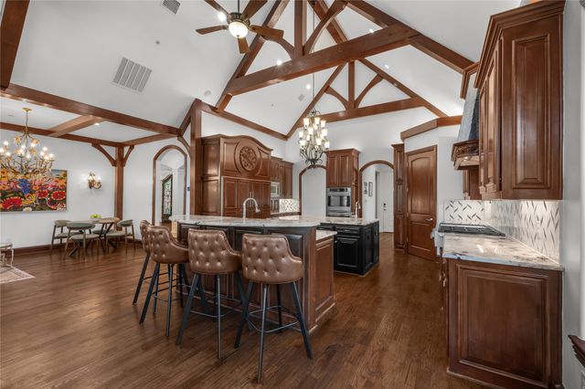 7205 Vanguard Court, Colleyville, TX 76034