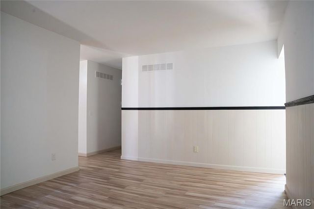 1618 Ventnor Place, Florissant, MO 63031