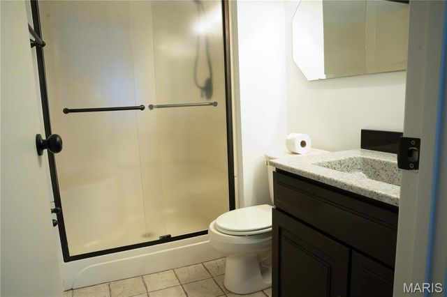 1618 Ventnor Place, Florissant, MO 63031