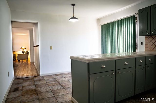 1618 Ventnor Place, Florissant, MO 63031