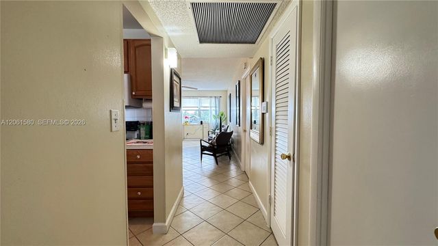 2200 Park Ln 311, Hollywood, FL 33021