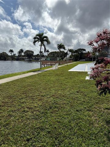 2200 Park Ln 311, Hollywood, FL 33021