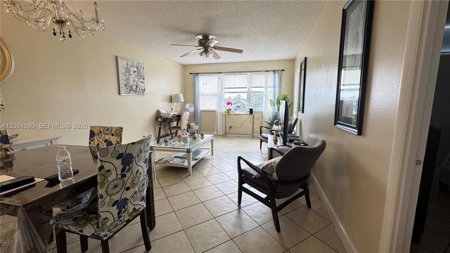 2200 Park Ln 311, Hollywood, FL 33021