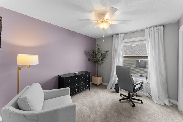 6130 Mississippi Avenue, Davenport, IA 52807