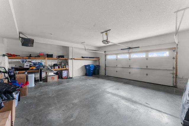 6130 Mississippi Avenue, Davenport, IA 52807