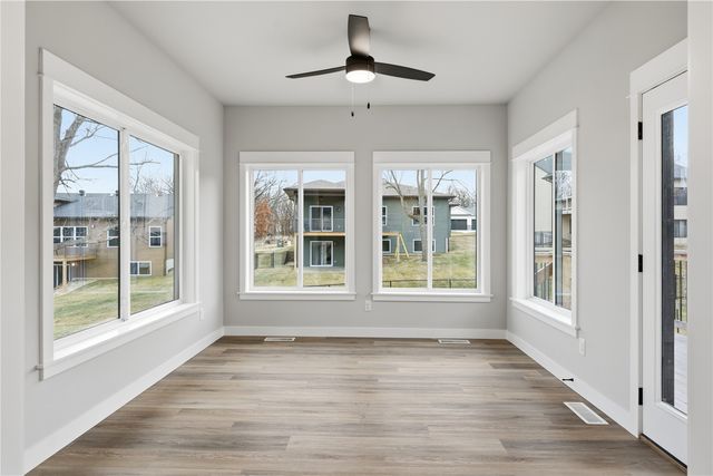 1311 E Gable Way, Tiffin, IA 52317