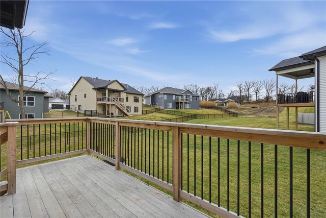 1311 E Gable Way, Tiffin, IA 52317