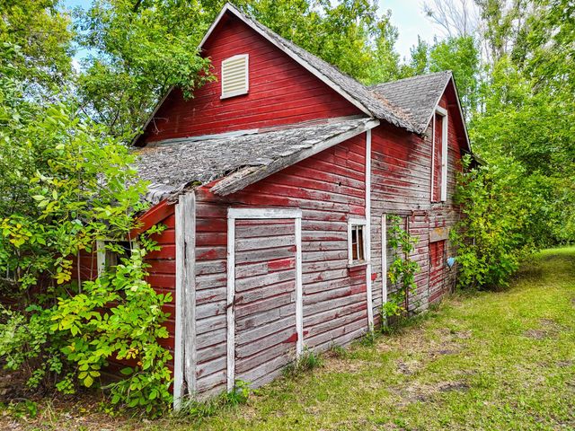 34774 400th ST St SE, Fosston, MN 56542